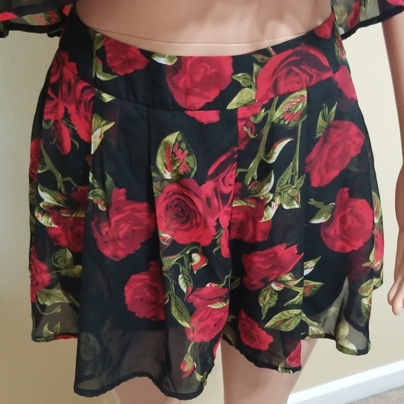 Top and bottom Set - Picture 7 of 7